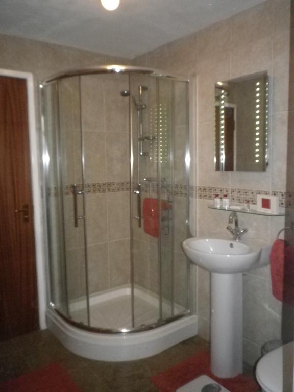 Bridge Hall Apartments Weston-super-Mare Buitenkant foto
